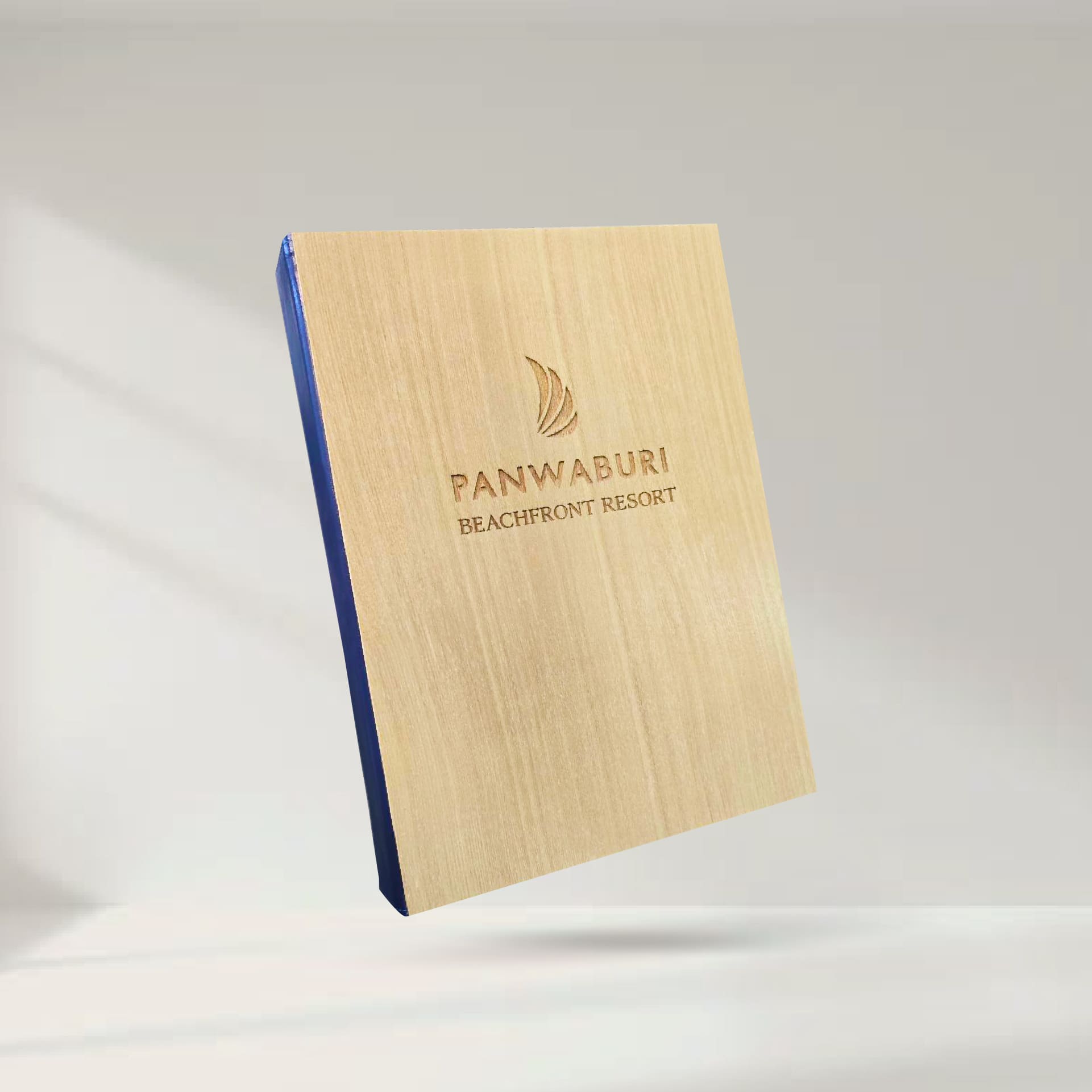 Nature Wood Menu Cover - Loop ปกเมนูไม้ ทำสีธรรมชาติและเคลือบ